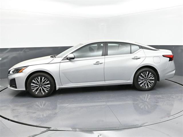 used 2023 Nissan Altima car, priced at $23,407