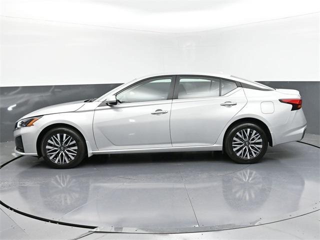 used 2023 Nissan Altima car, priced at $23,407