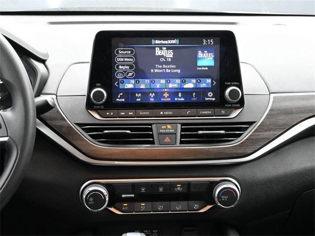 used 2023 Nissan Altima car, priced at $23,407