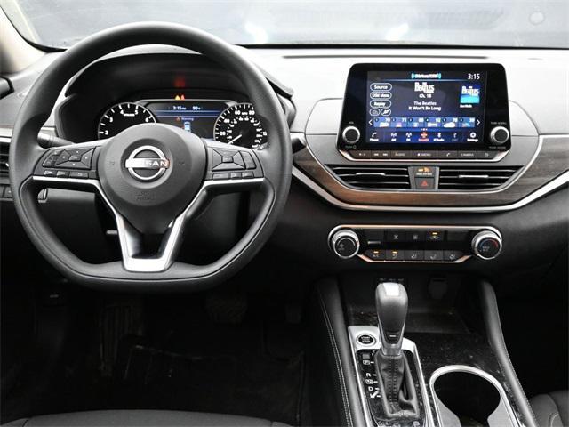 used 2023 Nissan Altima car, priced at $23,407