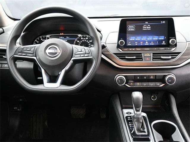 used 2023 Nissan Altima car, priced at $23,407