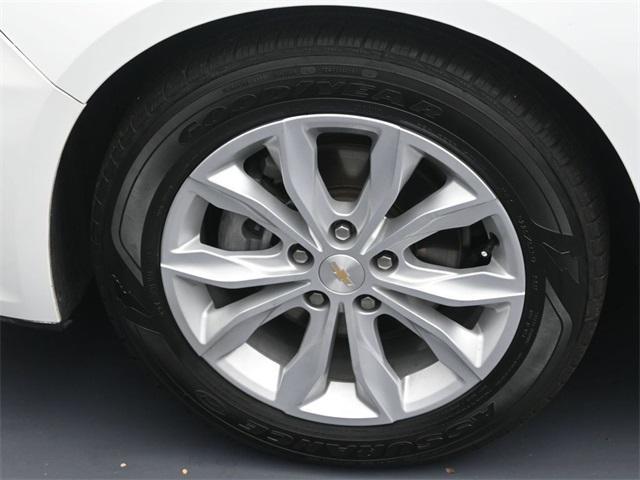 used 2024 Chevrolet Malibu car, priced at $18,925