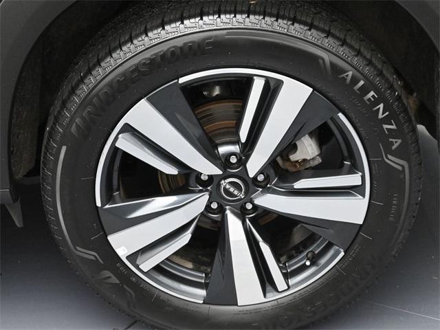 used 2023 Nissan Rogue car, priced at $26,572