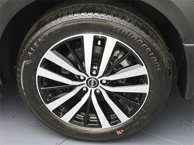 new 2025 Nissan Pathfinder car, priced at $42,725