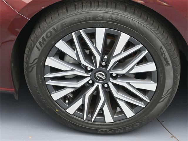 used 2025 Nissan Altima car, priced at $19,289
