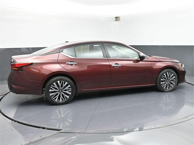 used 2025 Nissan Altima car, priced at $19,289