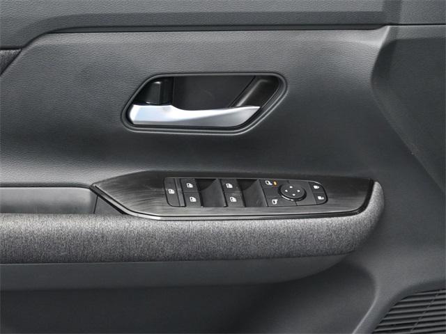 new 2025 Nissan Kicks car, priced at $25,633