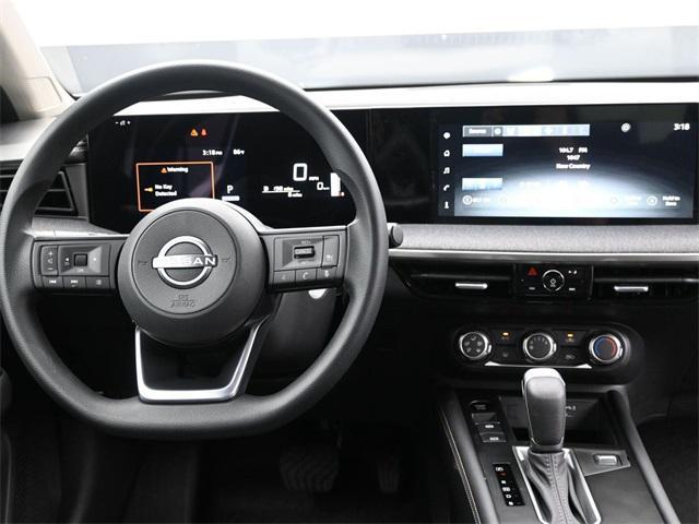 new 2025 Nissan Kicks car, priced at $25,633