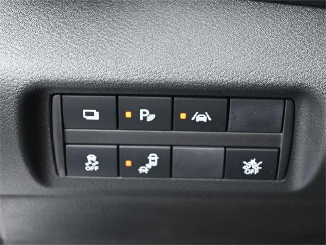 new 2025 Nissan Kicks car, priced at $23,071