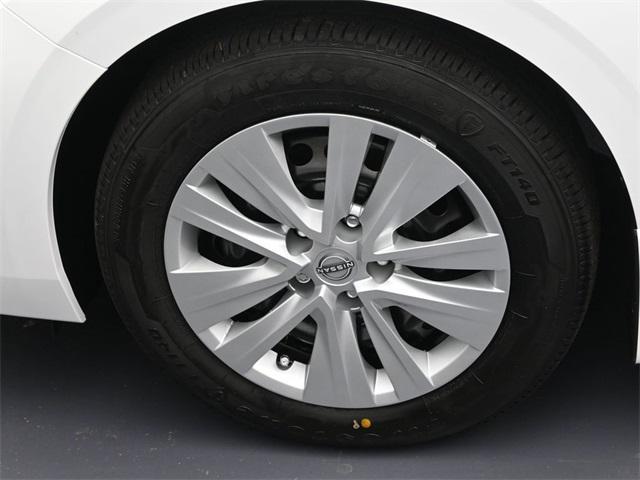new 2025 Nissan Sentra car, priced at $20,676