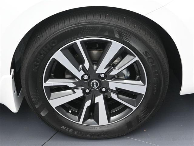 new 2025 Nissan Versa car, priced at $20,389