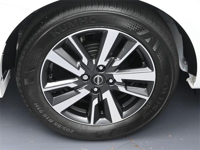 new 2025 Nissan Versa car, priced at $20,389