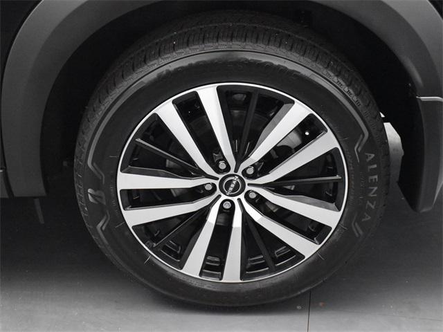 new 2025 Nissan Pathfinder car, priced at $52,655