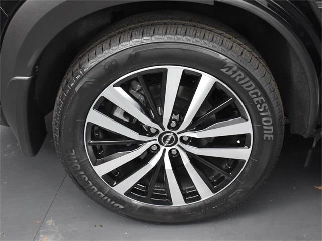 new 2025 Nissan Pathfinder car, priced at $52,655