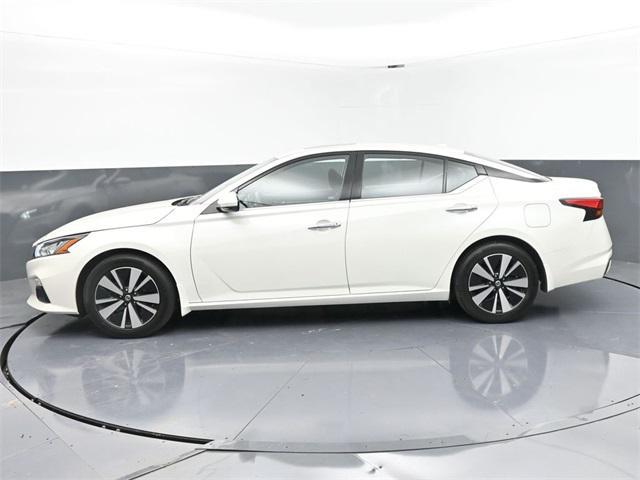 used 2022 Nissan Altima car, priced at $26,289