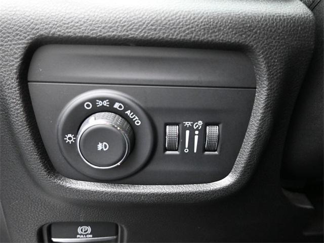 used 2023 Jeep Grand Cherokee car, priced at $30,173