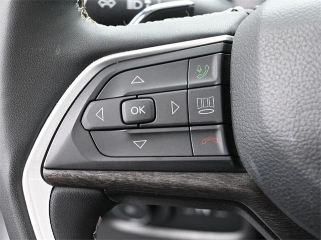 used 2023 Jeep Grand Cherokee car, priced at $30,173