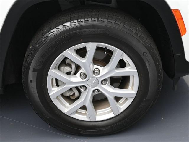 used 2023 Jeep Grand Cherokee car, priced at $30,173