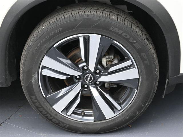 used 2023 Nissan Rogue car, priced at $24,426