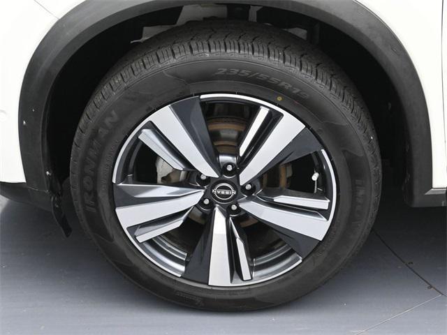 used 2023 Nissan Rogue car, priced at $24,426
