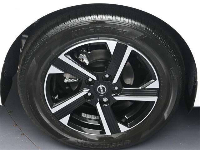 new 2025 Nissan Sentra car, priced at $21,052