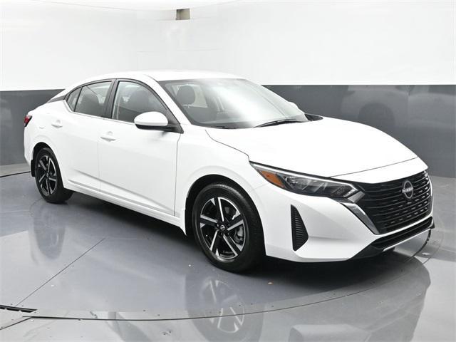 new 2025 Nissan Sentra car, priced at $21,052