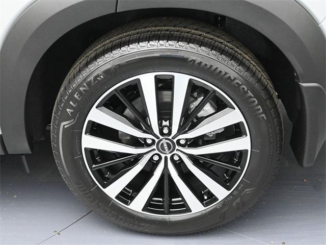 new 2025 Nissan Pathfinder car, priced at $53,175