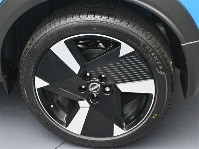 new 2026 Nissan Kicks car, priced at $27,361