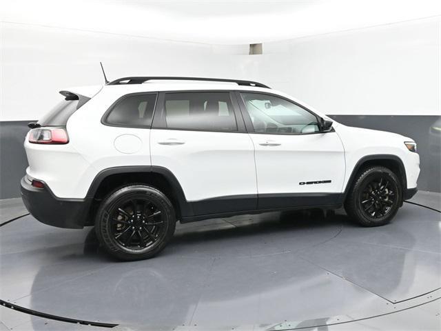 used 2023 Jeep Cherokee car, priced at $19,957