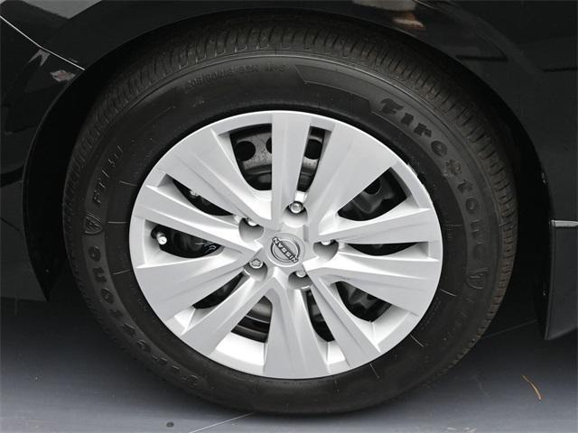 new 2025 Nissan Sentra car, priced at $21,182