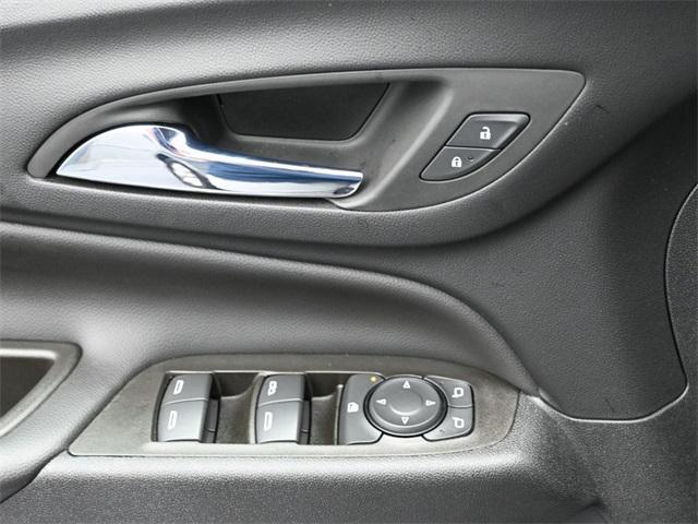 used 2023 Chevrolet Equinox car, priced at $23,092