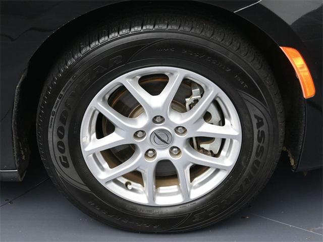 used 2023 Chrysler Pacifica car, priced at $23,187