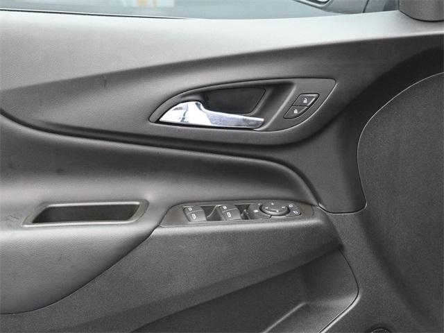 used 2023 Chevrolet Equinox car, priced at $25,882