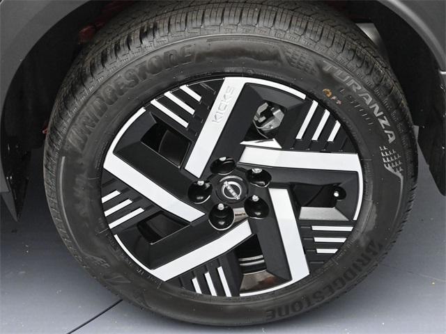 new 2025 Nissan Kicks car