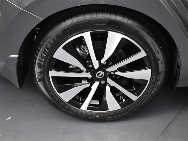 new 2025 Nissan Sentra car, priced at $24,871