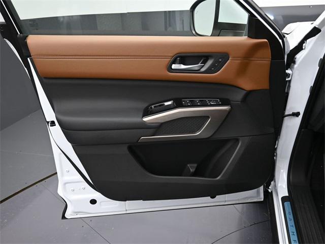 new 2025 Nissan Pathfinder car, priced at $53,630