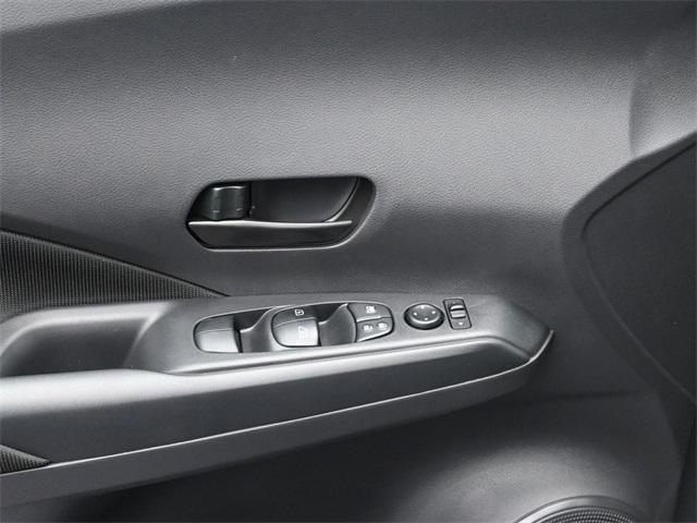 new 2025 Nissan Kicks car, priced at $22,040