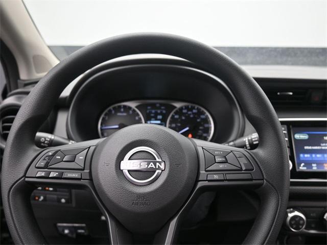 new 2025 Nissan Kicks car, priced at $22,040