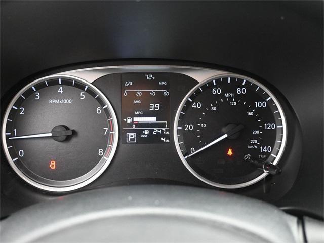 new 2025 Nissan Kicks car, priced at $22,040