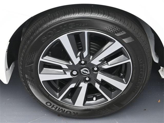 new 2025 Nissan Versa car, priced at $21,194