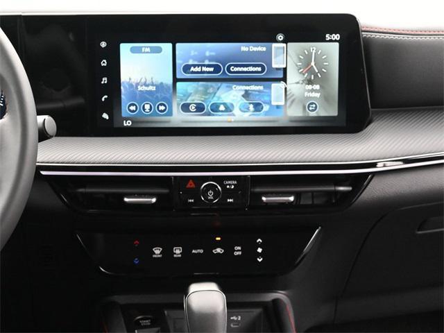 new 2025 Nissan Kicks car