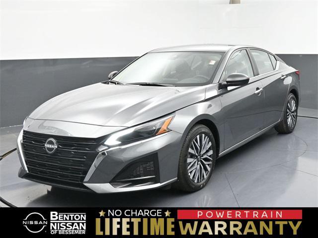 used 2025 Nissan Altima car, priced at $19,736