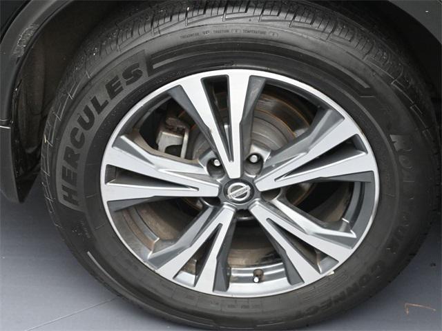 used 2017 Nissan Rogue car, priced at $8,989