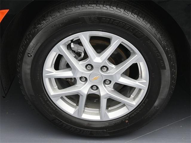 used 2023 Chevrolet Equinox car, priced at $21,189