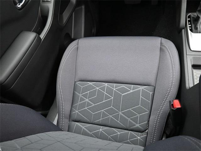 new 2025 Nissan Frontier car, priced at $33,728