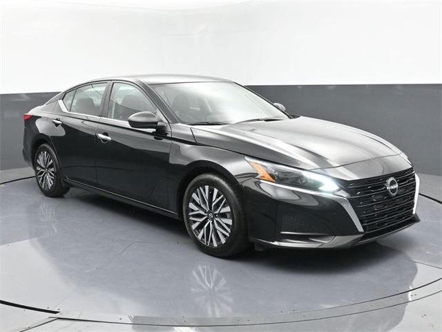 used 2024 Nissan Altima car, priced at $20,955