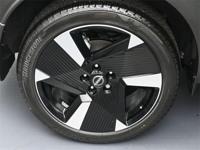 new 2026 Nissan Kicks car, priced at $26,642