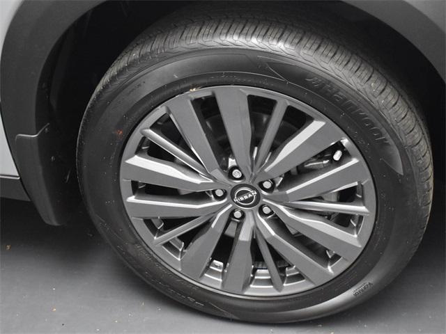 new 2025 Nissan Pathfinder car, priced at $48,210