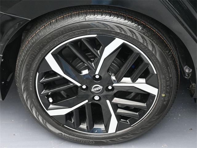 new 2025 Nissan Versa car, priced at $21,481