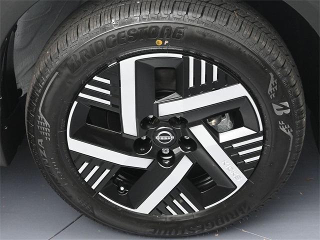 new 2025 Nissan Kicks car